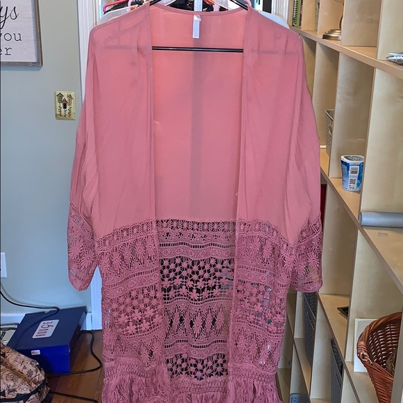 Dusty Rose Kimono - Picture 2 of 7